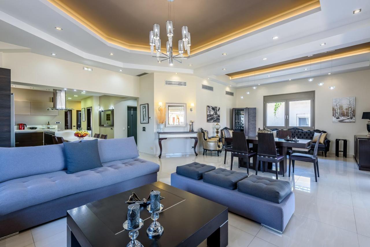Luxury Villa In City Center With Rooftop Swimming Pool Chania  Exterior photo